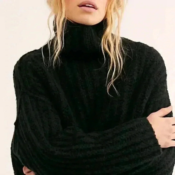 Free People | Fluffy Fox Sweater | Black - XS - Picture 2 of 5